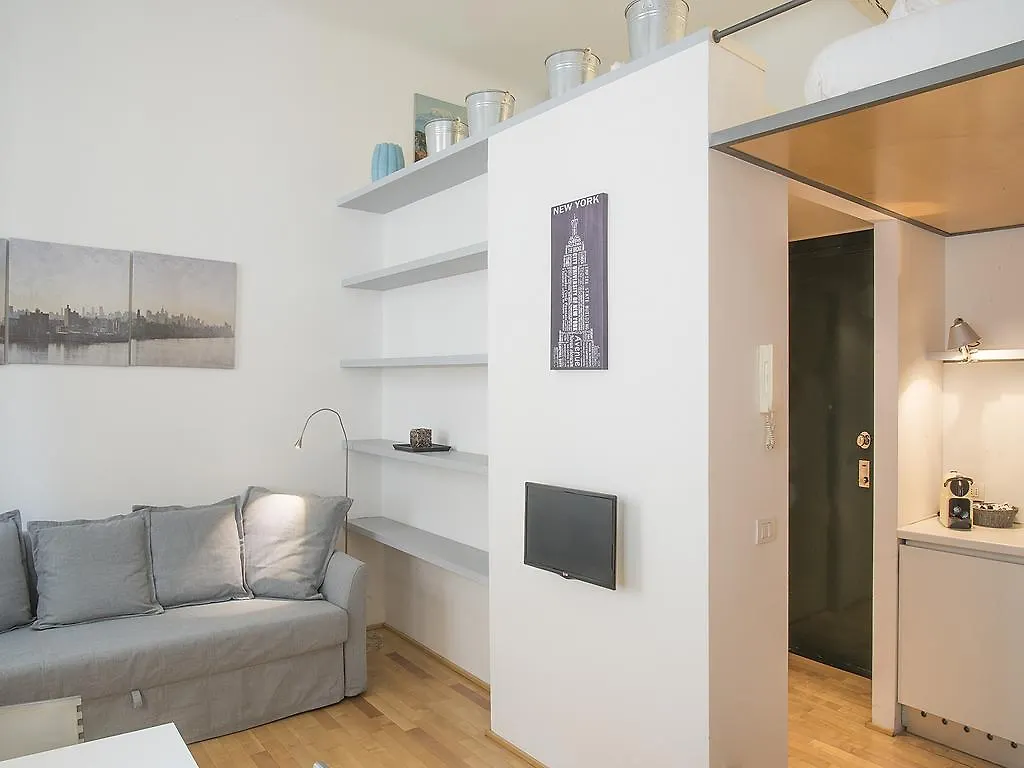 Easyhomes - Missori Zebedia Milan 0*,  Italy